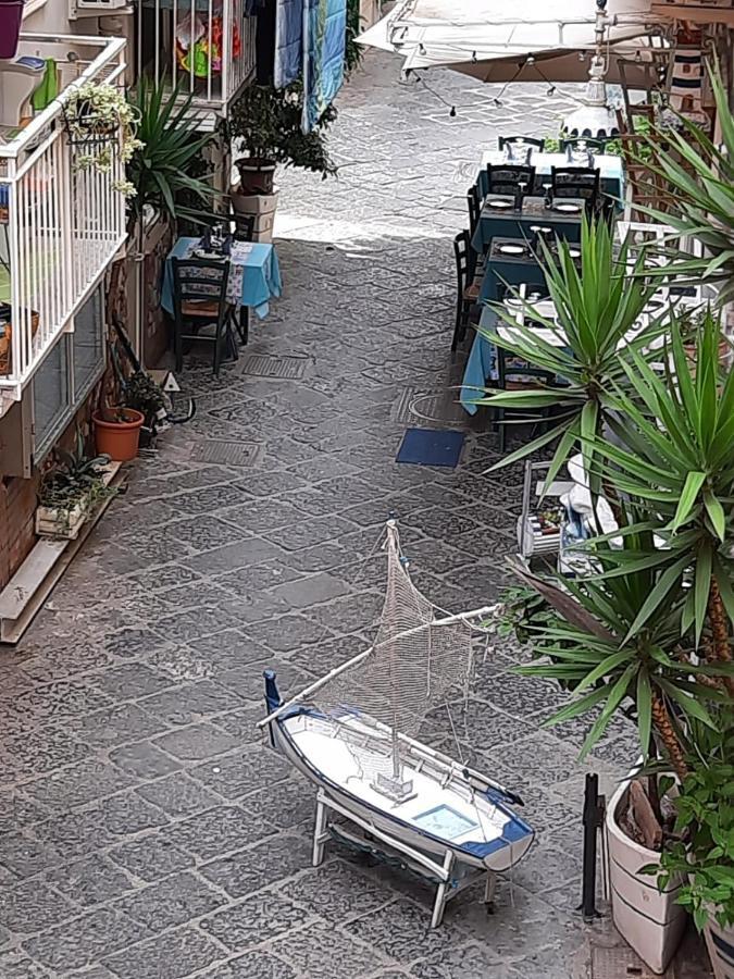 Moonlight House Lägenhet Pozzuoli Exteriör bild